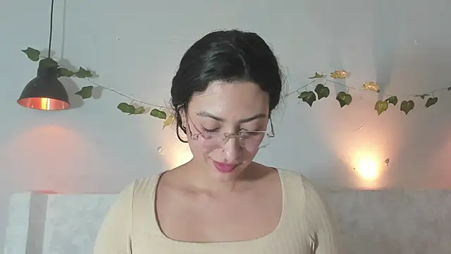 victoria flores1 online show from November 2025 12:03:02 AM