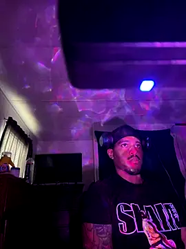 tyrek5051 online show from October 2025 03:12:01 PM