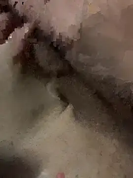 Snapshot of uuuuuyttttcf chatting on December 2025 08:05:01 PM uuuuuyttttcf online show from December 2025 08:05:01 PM