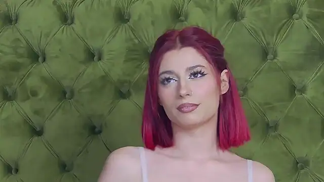 Snapshot of LunaHart chatting on February 2026 12:41:01 PM LunaHart online show from February 2026 12:41:01 PM