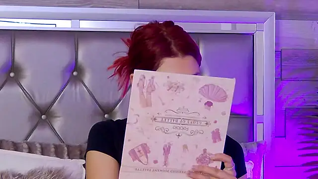 Snapshot of LunaHart chatting on March 2026 04:51:01 AM LunaHart online show from March 2026 04:51:01 AM