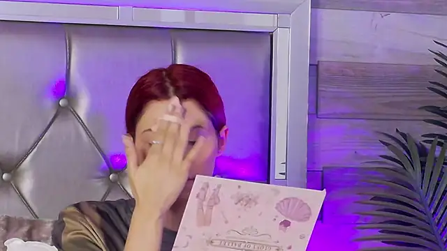 Snapshot of LunaHart chatting on March 2026 03:45:02 AM LunaHart online show from March 2026 03:45:02 AM