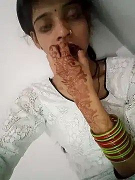 Sexey-Komal online show from October 2025 03:32:01 PM