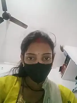 Sexey-Komal online show from October 2025 03:27:01 PM