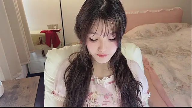 FuFu-puff online show from March 2026 04:51:02 AM