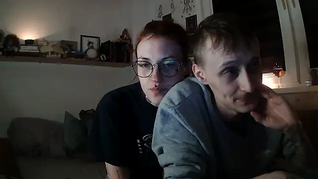 Snapshot of Zelesuida chatting on October 2025 10:43:02 PM Zelesuida online show from October 2025 10:43:02 PM