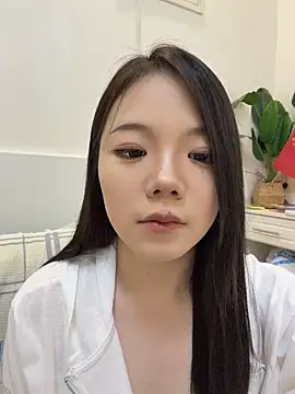 Snapshot of xiaoxiao0611 chatting on August 2026 05:37:02 PM xiaoxiao0611 online show from August 2026 05:37:02 PM