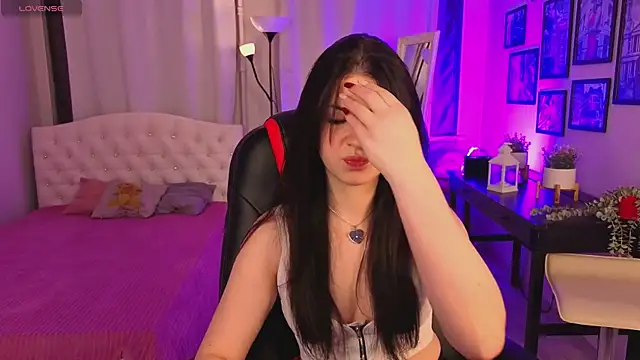 Snapshot of Wander_Waves chatting on November 2025 09:06:01 PM Wander Waves online show from November 2025 09:06:01 PM