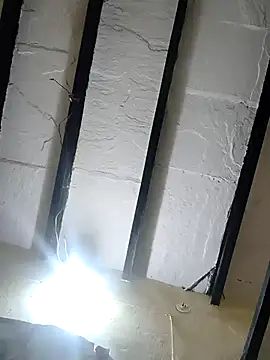 RAYI Queen 2 online show from December 2025 05:20:02 PM