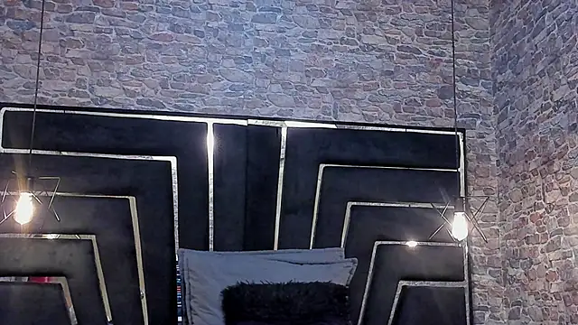 WILD FIREE  online show from February 2026 08:10:01 PM