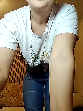 Mayaaaaaa  online show from December 2025 07:39:01 AM