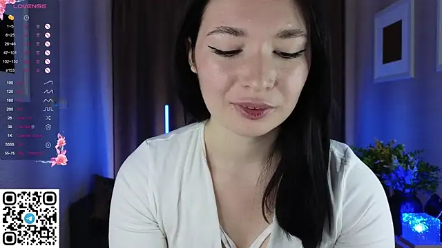 cute club online show from September 2025 05:14:02 PM