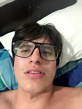 Snapshot of Jhoan_Andrea chatting on October 2025 07:09:01 AM Jhoan Andrea online show from October 2025 07:09:01 AM