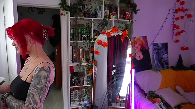 Snapshot of Sova173 chatting on October 2025 09:42:02 AM Sova173 online show from October 2025 09:42:02 AM