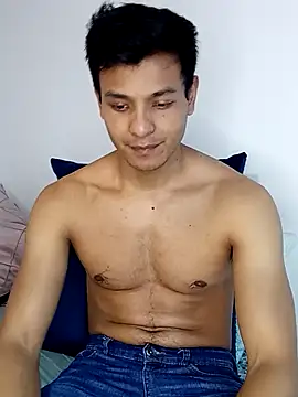 Valois2025 online show from October 2025 05:44:02 PM