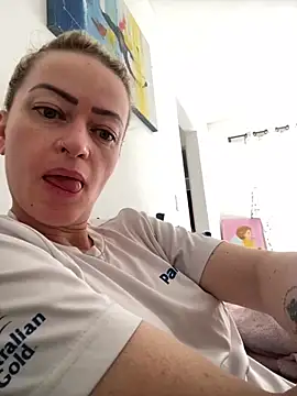 Snapshot of Alerquinasc chatting on October 2025 02:37:01 PM Alerquinasc online show from October 2025 02:37:01 PM