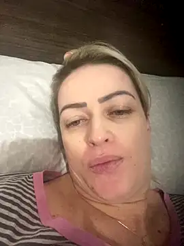 Snapshot of Alerquinasc chatting on December 2025 06:29:02 AM Alerquinasc online show from December 2025 06:29:02 AM