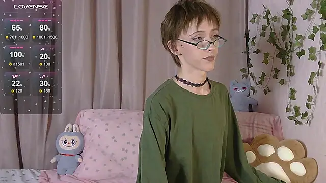 Snapshot of NextVibe_ chatting on April 2026 04:49:01 PM NextVibe online show from April 2026 04:49:01 PM