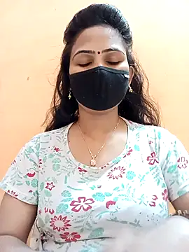 Snapshot of Shagun-Mishra chatting on October 2025 12:44:02 PM Shagun-Mishra online show from October 2025 12:44:02 PM