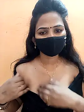 Snapshot of Shagun-Mishra chatting on November 2025 12:03:01 PM Shagun-Mishra online show from November 2025 12:03:01 PM