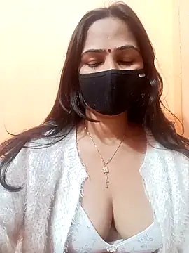 Snapshot of Shagun-Mishra chatting on January 2026 06:55:02 PM Shagun-Mishra online show from January 2026 06:55:02 PM