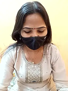 Snapshot of Shagun-Mishra chatting on January 2026 04:27:01 AM Shagun-Mishra online show from January 2026 04:27:01 AM