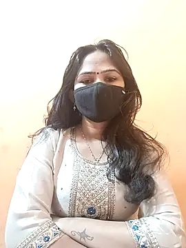 Snapshot of Shagun-Mishra chatting on February 2026 07:18:01 PM Shagun-Mishra online show from February 2026 07:18:01 PM