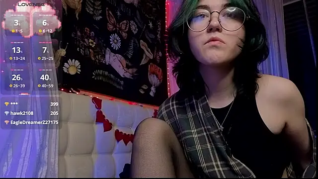 Snapshot of Miko_Meow chatting on September 2025 04:12:01 PM Miko Meow online show from September 2025 04:12:01 PM