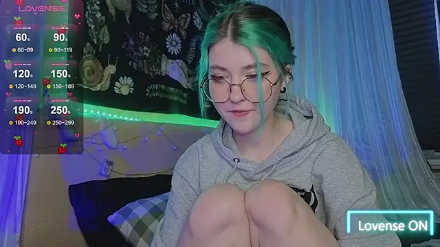 Miko Meow online show from April 2026 04:25:01 PM