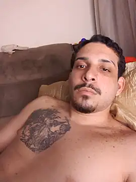 Snapshot of branquintatto chatting on October 2025 05:30:02 AM branquintatto online show from October 2025 05:30:02 AM