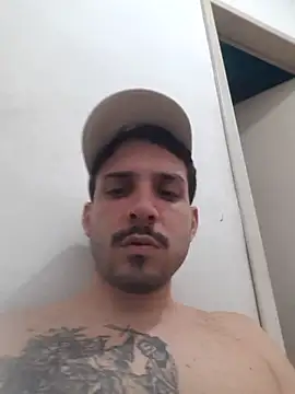 Snapshot of branquintatto chatting on November 2025 12:06:01 PM branquintatto online show from November 2025 12:06:01 PM