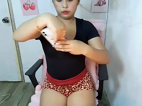 Snapshot of Jelloshane chatting on January 2026 12:20:02 PM Jelloshane online show from January 2026 12:20:02 PM