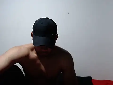 lukas angelo online show from October 2025 04:02:02 AM