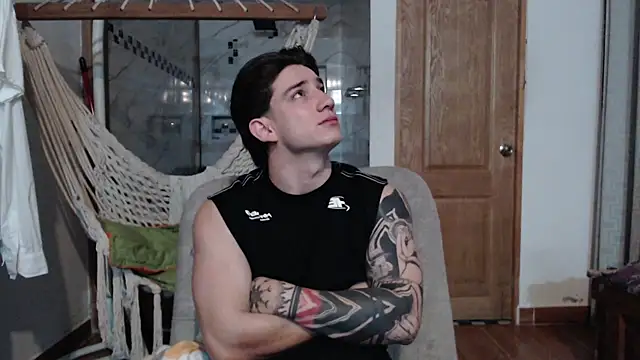 Snapshot of AteneoJr chatting on October 2025 03:20:01 AM AteneoJr online show from October 2025 03:20:01 AM