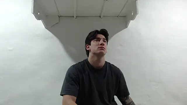 Snapshot of AteneoJr chatting on January 2026 12:36:01 AM AteneoJr online show from January 2026 12:36:01 AM