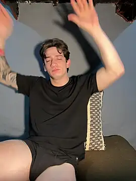 Snapshot of AteneoJr chatting on February 2026 12:23:01 AM AteneoJr online show from February 2026 12:23:01 AM