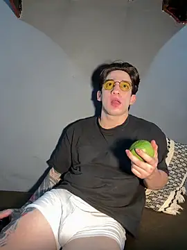 Snapshot of AteneoJr chatting on March 2026 02:19:02 AM AteneoJr online show from March 2026 02:19:02 AM