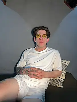 Snapshot of AteneoJr chatting on March 2026 01:49:02 AM AteneoJr online show from March 2026 01:49:02 AM