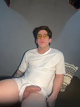 Snapshot of AteneoJr chatting on March 2026 12:12:01 AM AteneoJr online show from March 2026 12:12:01 AM