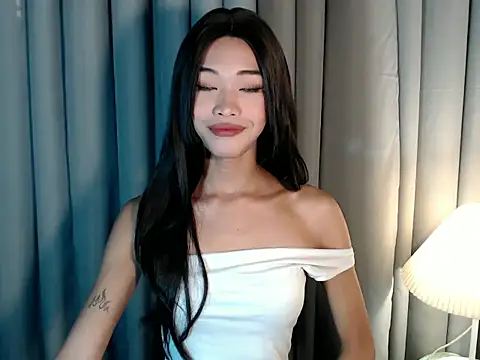 holyakiesha online show from March 2026 06:08:01 AM