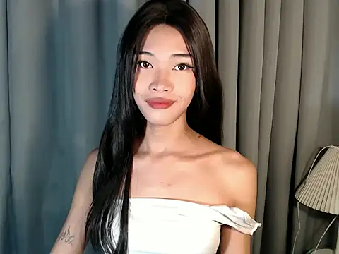 holyakiesha online show from March 2026 07:08:01 PM