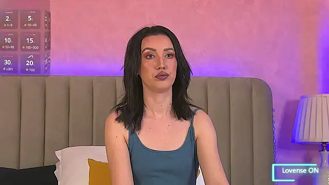 EnyaHazell online show from February 2026 07:17:02 PM