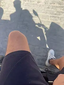 Manu97k online show from February 2026 03:06:01 PM