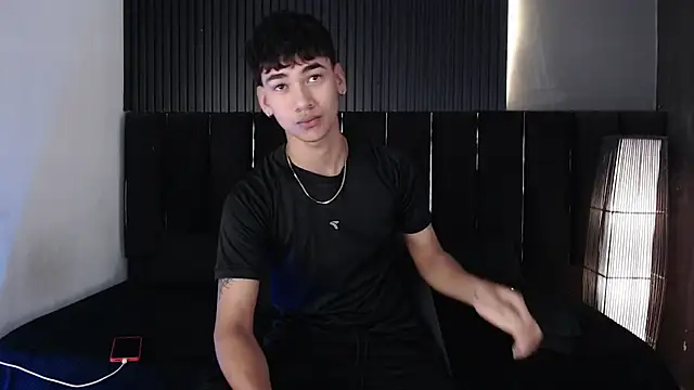 Dominic ghost online show from April 2026 01:11:01 AM
