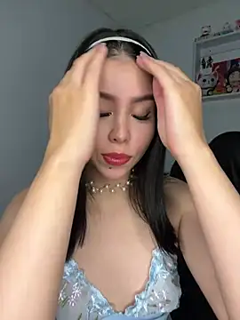 natsu saori online show from March 2026 03:35:02 AM