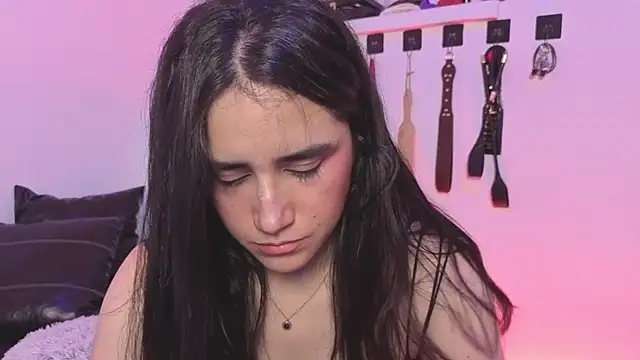 elowen halley1 online show from January 2026 09:46:01 PM