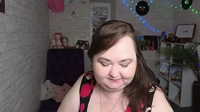 Eloisa Eliot online show from September 2025 02:10:01 PM