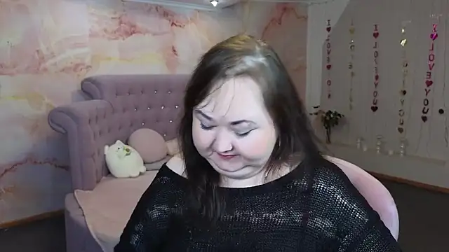 Eloisa Eliot online show from September 2025 02:33:01 PM