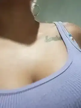 Snapshot of Daila_Lucia chatting on March 2026 01:23:01 AM Daila Lucia online show from March 2026 01:23:01 AM