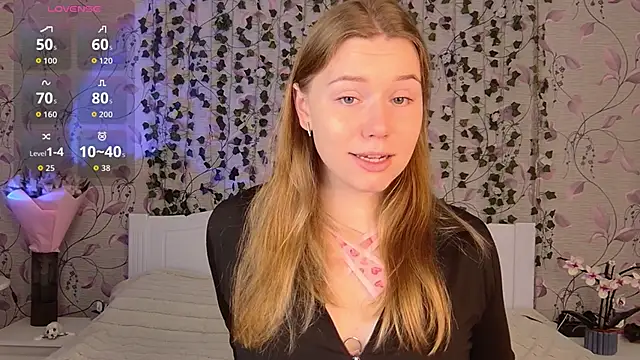 Snapshot of _influensii_ chatting on September 2025 04:49:02 AM influensii online show from September 2025 04:49:02 AM